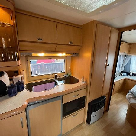 Cozy Caravan Vestmannaeyjar Eksteriør bilde