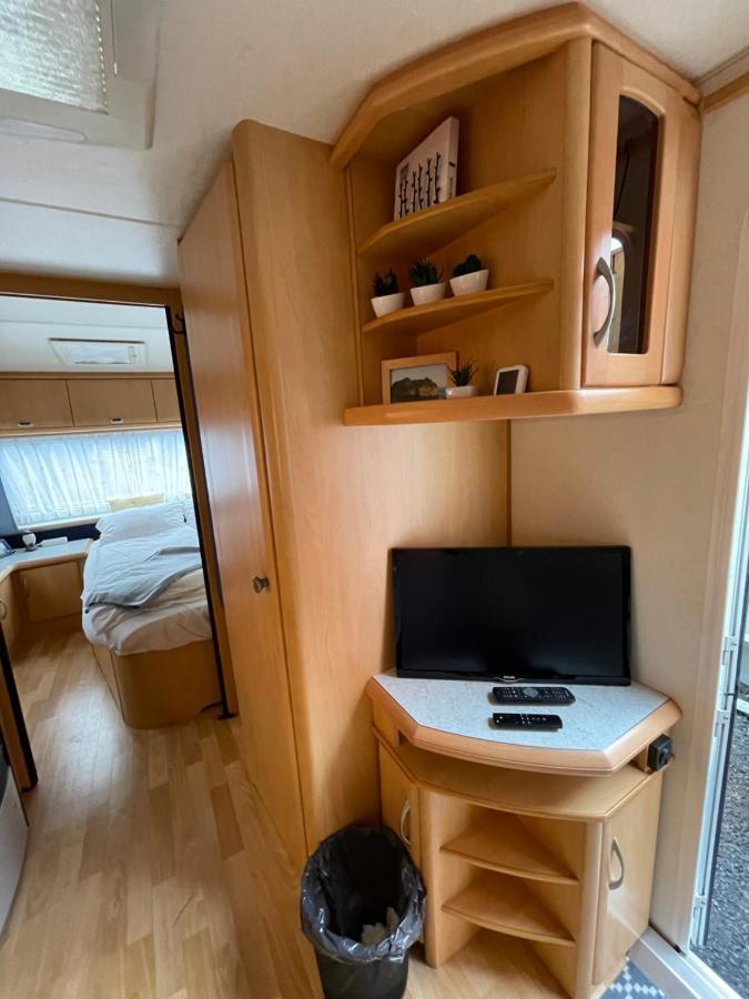 Cozy Caravan Vestmannaeyjar Eksteriør bilde