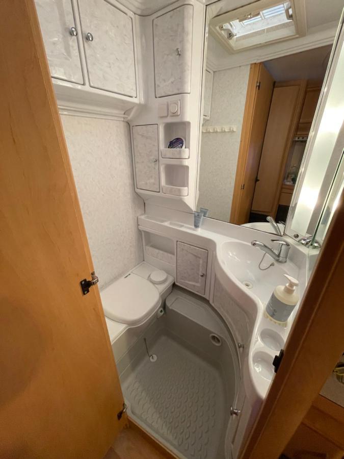 Cozy Caravan Vestmannaeyjar Eksteriør bilde